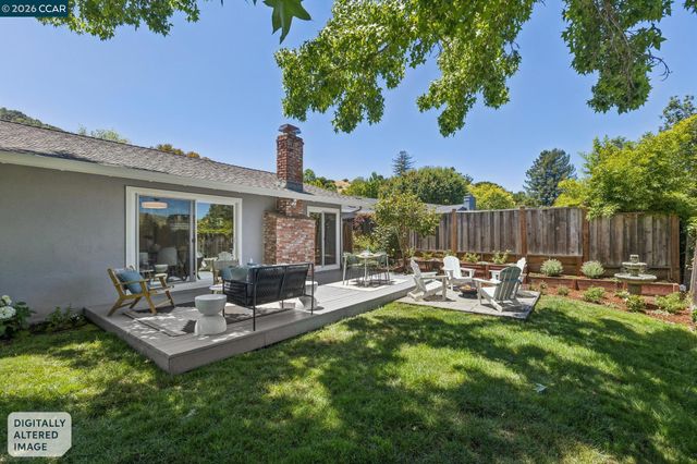 263 Tharp Dr, Moraga, CA 94556