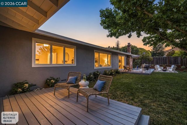 263 Tharp Dr, Moraga, CA 94556