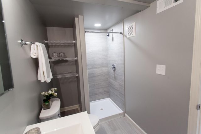 2295 Shrewsbury Road, Columbus, OH 43221
