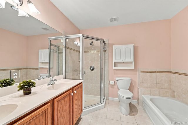 120 Scenic Lake Drive, Riverhead, NY 11901