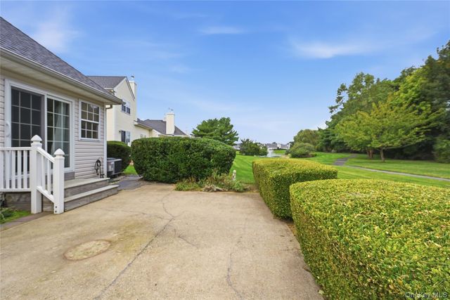 120 Scenic Lake Drive, Riverhead, NY 11901