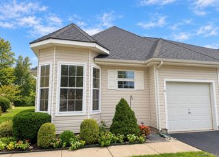 120 Scenic Lake Drive, Riverhead, NY 11901