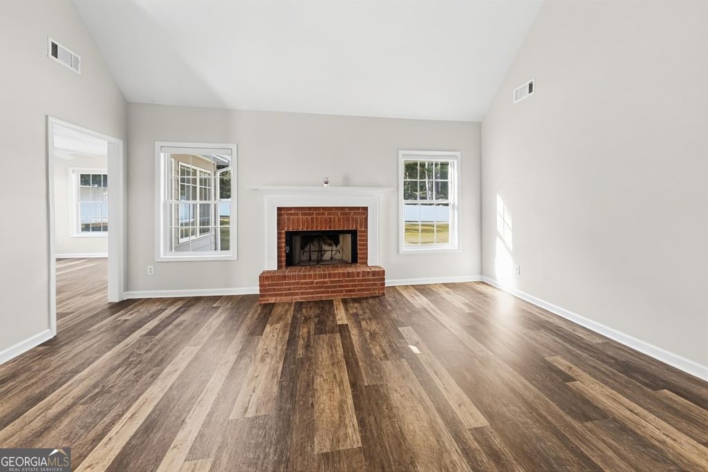 215 Greenfield Way, Covington, GA 30016 — photo 2
