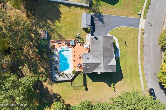 110 Whispering Pines Drive, Lincroft, NJ 07738