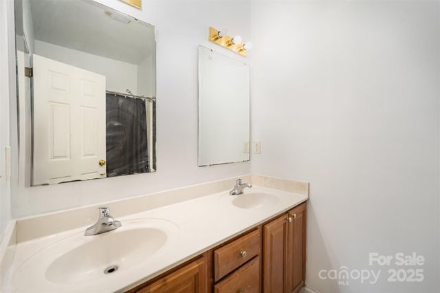 831 Perry Road, Troutman, NC 28166