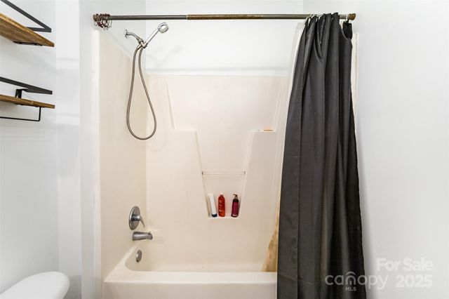 831 Perry Road, Troutman, NC 28166