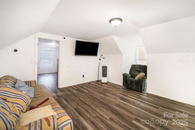 831 Perry Road, Troutman, NC 28166