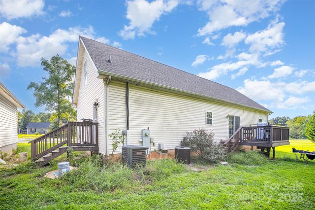 831 Perry Road, Troutman, NC 28166