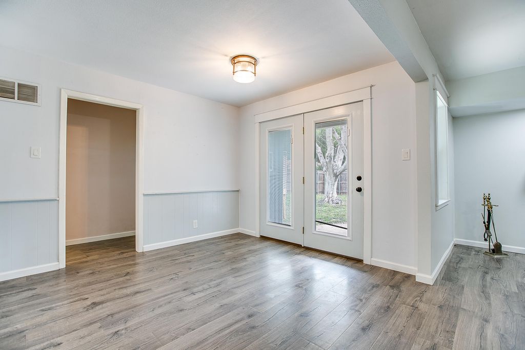 Image 12 of property listing at 3202 Tanglewood Drive, San Angelo, TX 76904