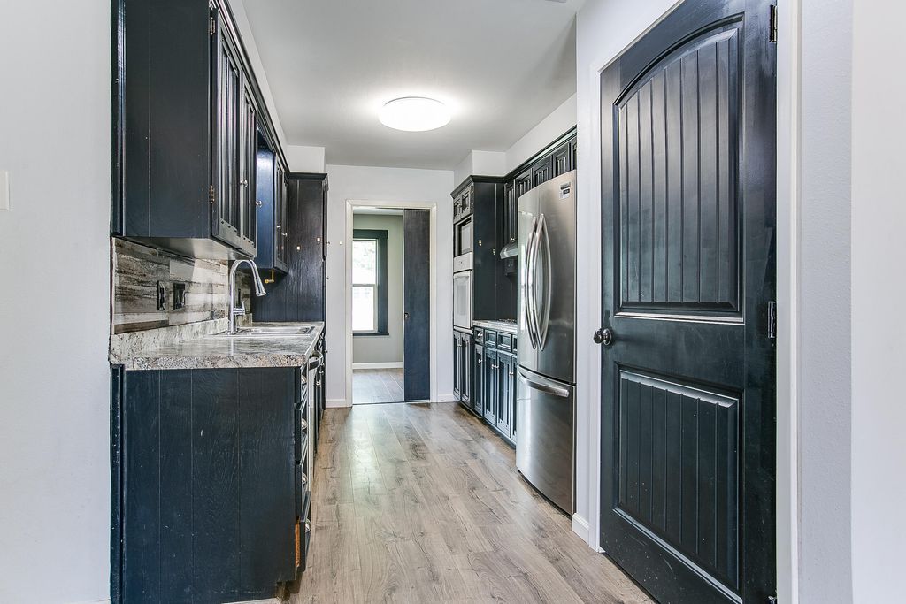 Image 13 of property listing at 3202 Tanglewood Drive, San Angelo, TX 76904