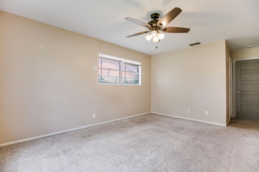 Image 24 of property listing at 3202 Tanglewood Drive, San Angelo, TX 76904