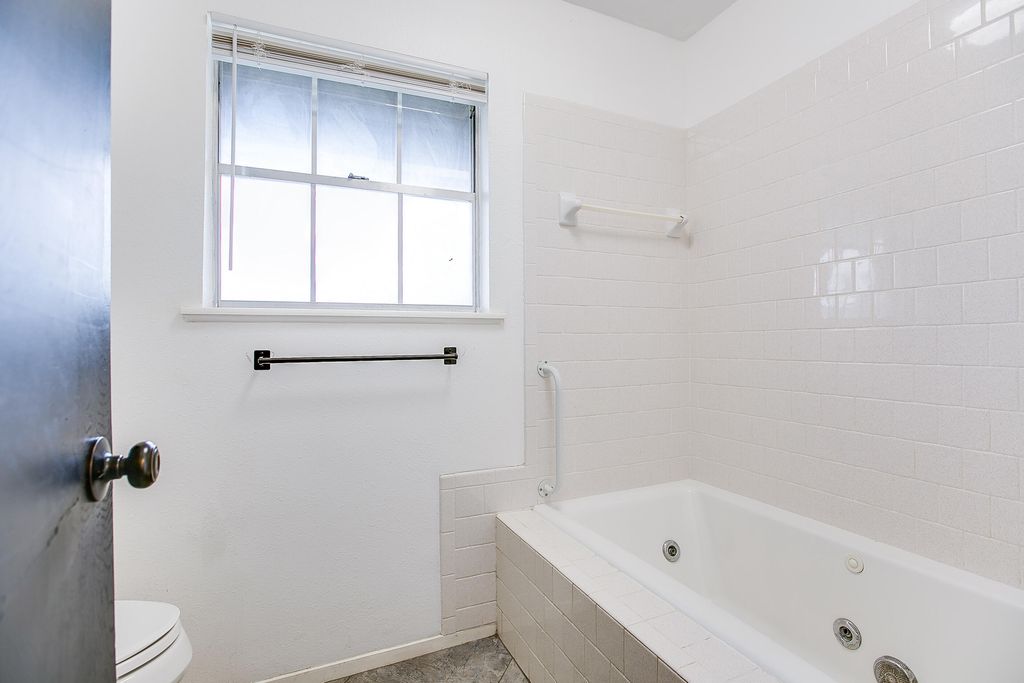 Image 29 of property listing at 3202 Tanglewood Drive, San Angelo, TX 76904