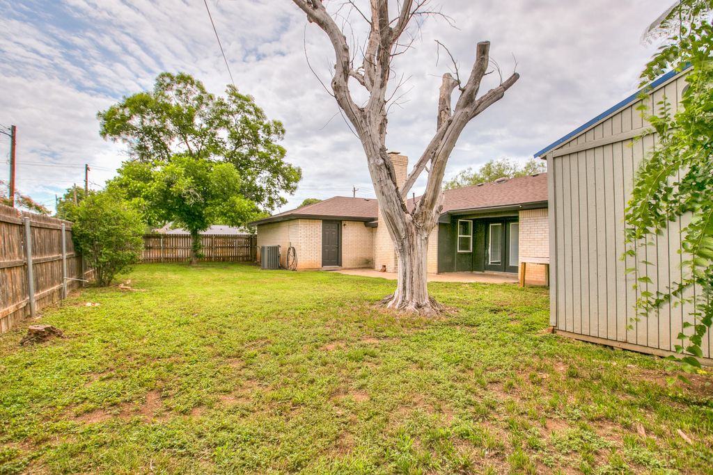 Image 33 of property listing at 3202 Tanglewood Drive, San Angelo, TX 76904