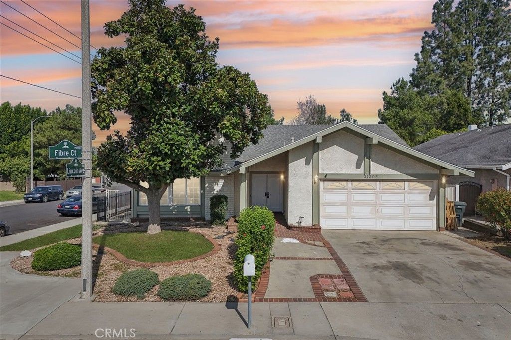21203 Fibre Ct, Walnut, CA 91789