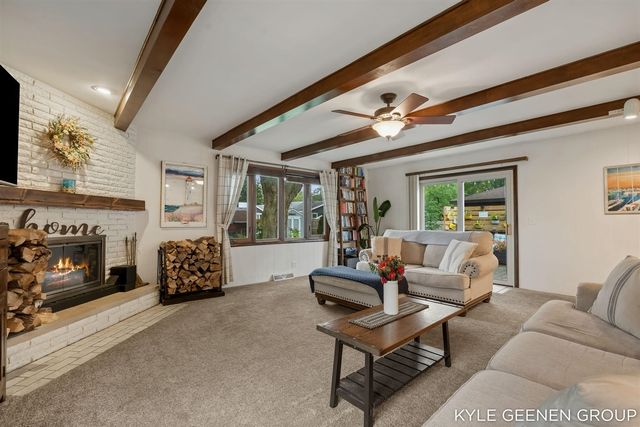 135 Grandview Avenue, Holland, MI 49423