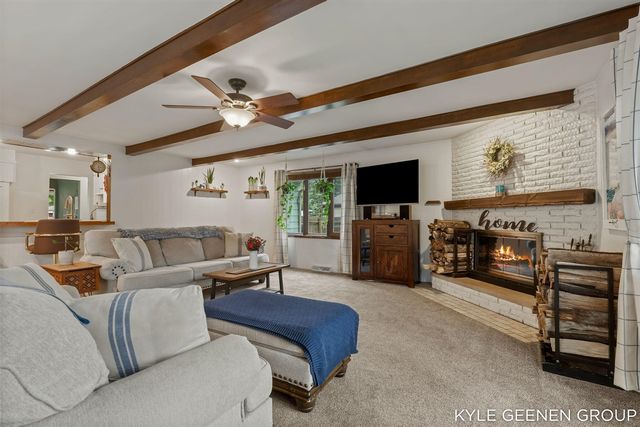 135 Grandview Avenue, Holland, MI 49423