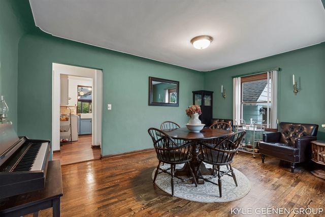 135 Grandview Avenue, Holland, MI 49423