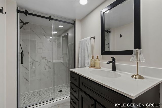 135 Grandview Avenue, Holland, MI 49423