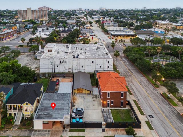 2219 Sealy Street, Galveston, TX 77550