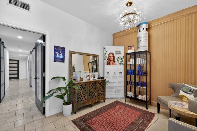 2219 Sealy Street, Galveston, TX 77550