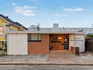 2219 Sealy Street, Galveston, TX 77550
