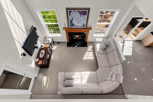 73 Stratton Road, Old Bridge, NJ 07747