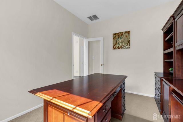 73 Stratton Road, Old Bridge, NJ 07747