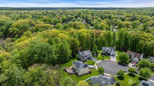 73 Stratton Road, Old Bridge, NJ 07747