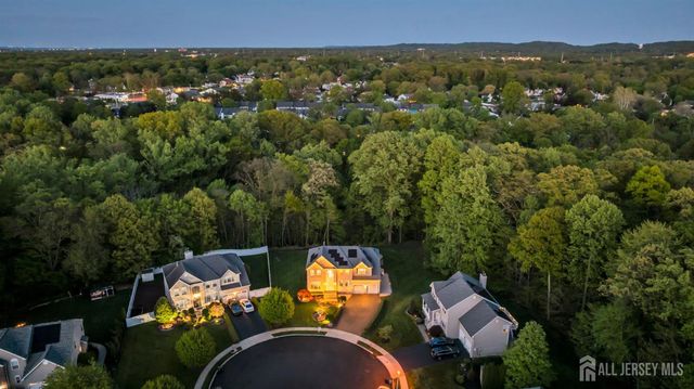73 Stratton Road, Old Bridge, NJ 07747