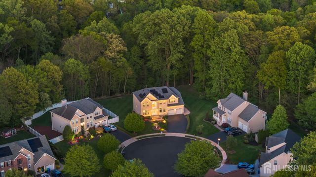 73 Stratton Road, Old Bridge, NJ 07747