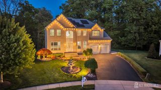 73 Stratton Road, Old Bridge, NJ 07747