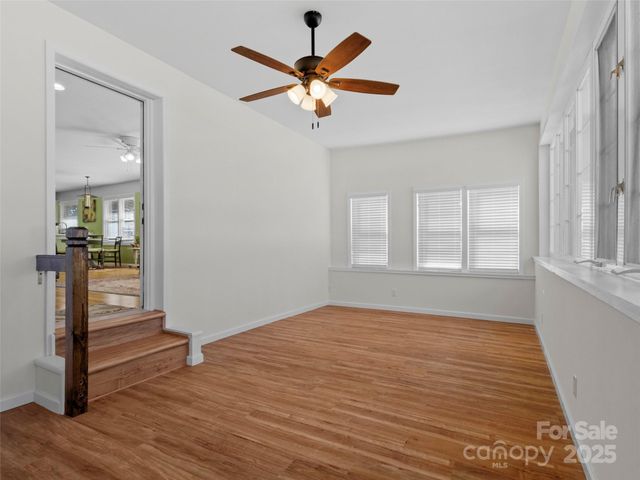 55 Cataberry Lane, Burnsville, NC 28714