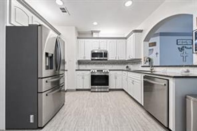 3319 Hemingway Drive, Montgomery, TX 77356