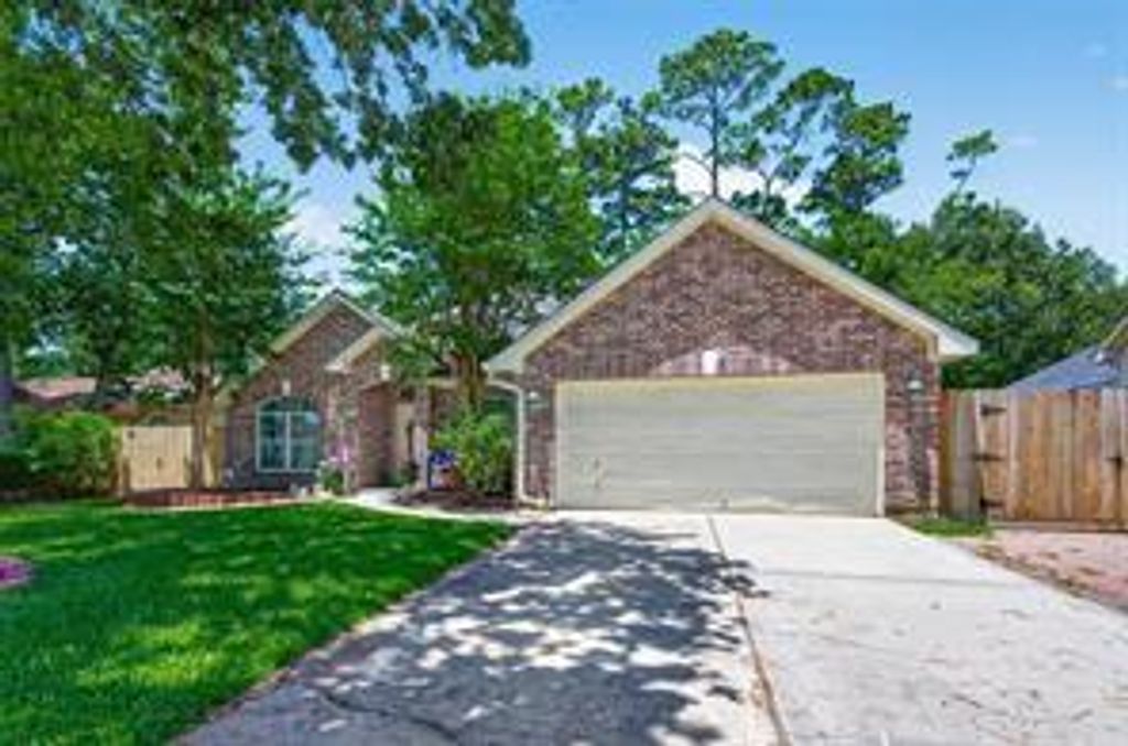 3319 Hemingway Drive, Montgomery, TX 77356
