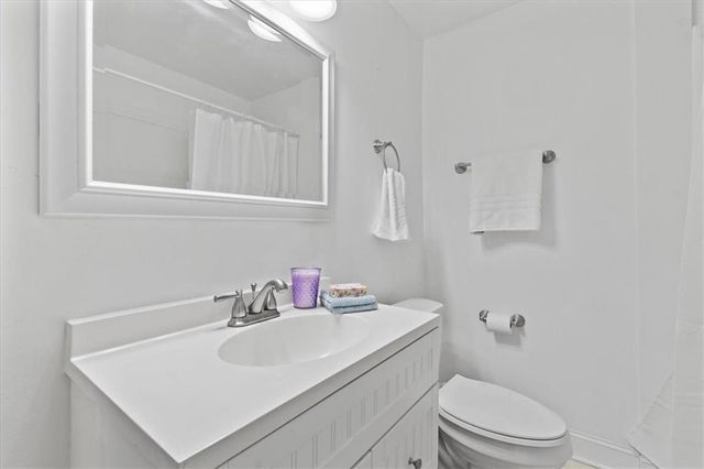 2085 Harold Avenue SE, Smyrna, GA 30080