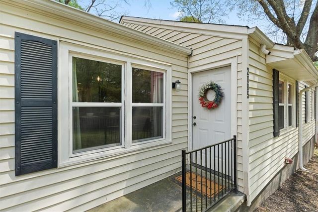 2085 Harold Avenue SE, Smyrna, GA 30080