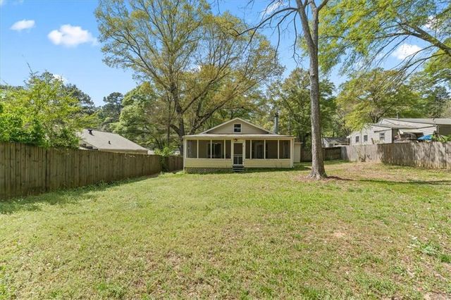 2085 Harold Avenue SE, Smyrna, GA 30080