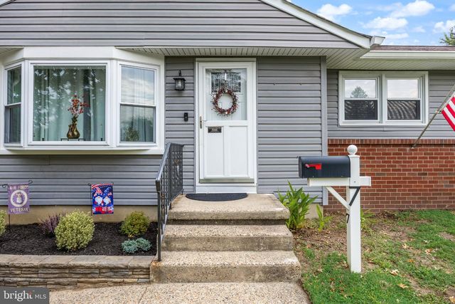 7 CHALFONT ST, Cinnaminson, NJ 08077