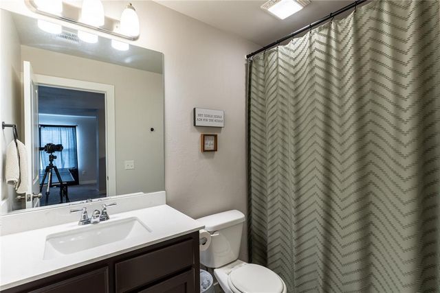 13134 Huntington Drive, Edmond, OK 73025