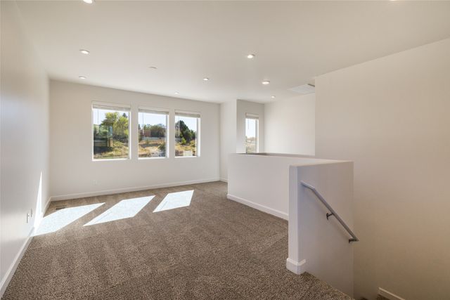 2050 Calle Sombra, Santa Fe, NM 87505