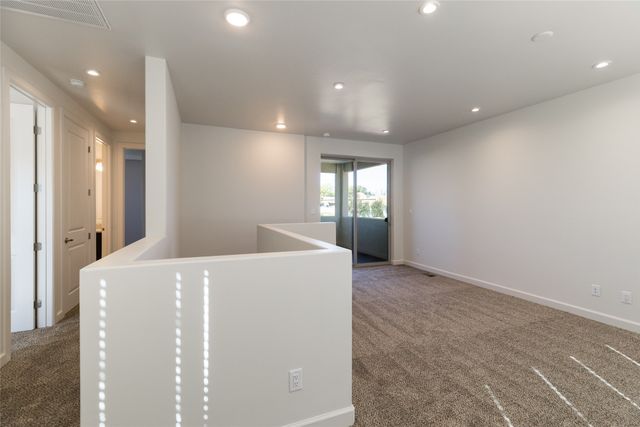 2050 Calle Sombra, Santa Fe, NM 87505