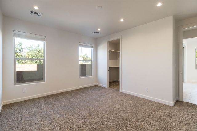 2050 Calle Sombra, Santa Fe, NM 87505