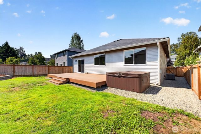 6618 Charlotte Avenue SE, Auburn, WA 98092