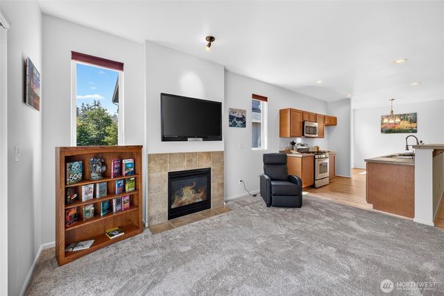 6618 Charlotte Avenue SE, Auburn, WA 98092