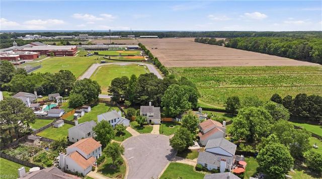 900 Chimo CT, Virginia Beach, VA 23454