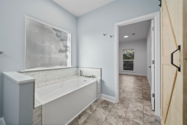 4510 Lininger Lane, Dickinson, TX 77539