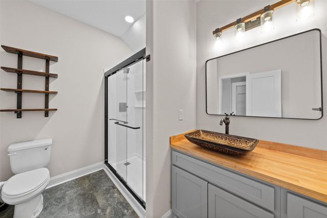 4510 Lininger Lane, Dickinson, TX 77539