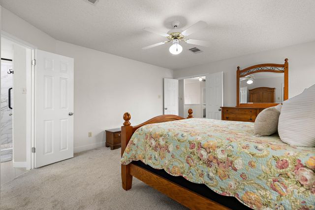 1800 Hollow Ridge DR, Cedar Park, TX 78613