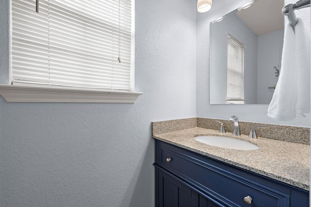 1800 Hollow Ridge DR, Cedar Park, TX 78613