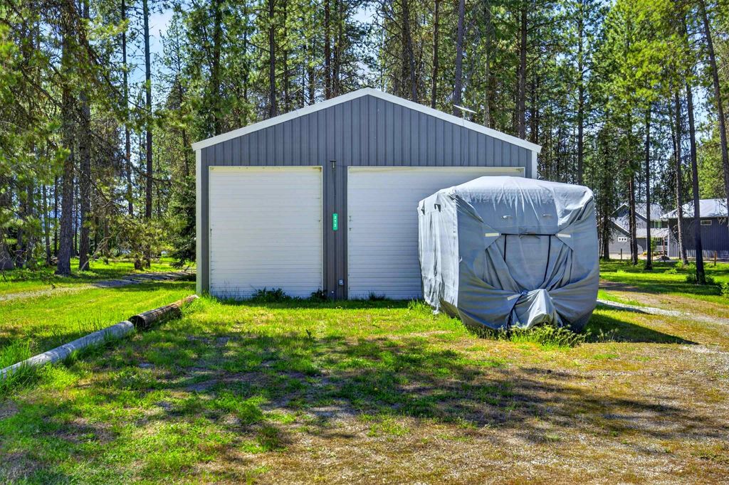 272 Robin Rd, Usk, WA 99180 photo 14